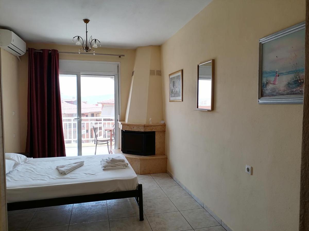 House Lena Apartment Sarti Luaran gambar