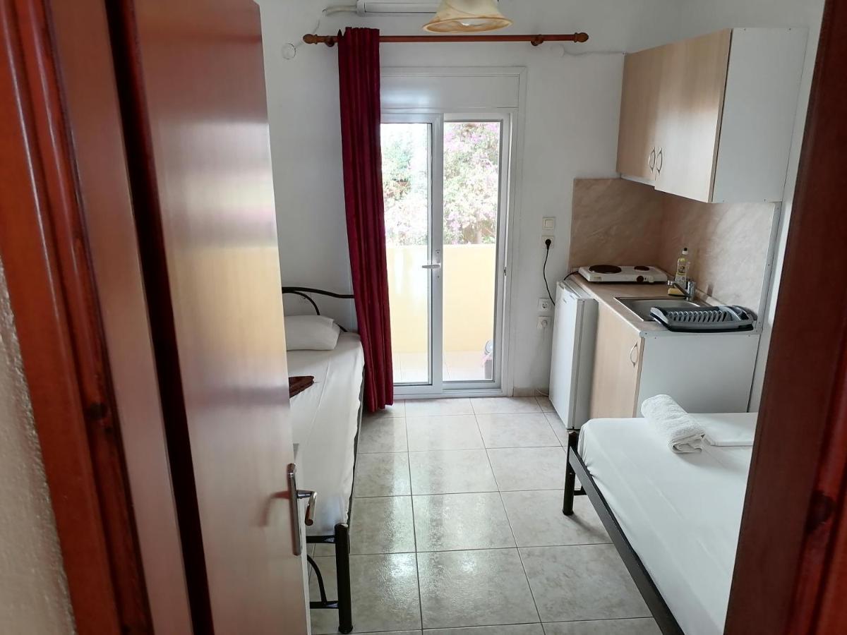 House Lena Apartment Sarti Luaran gambar