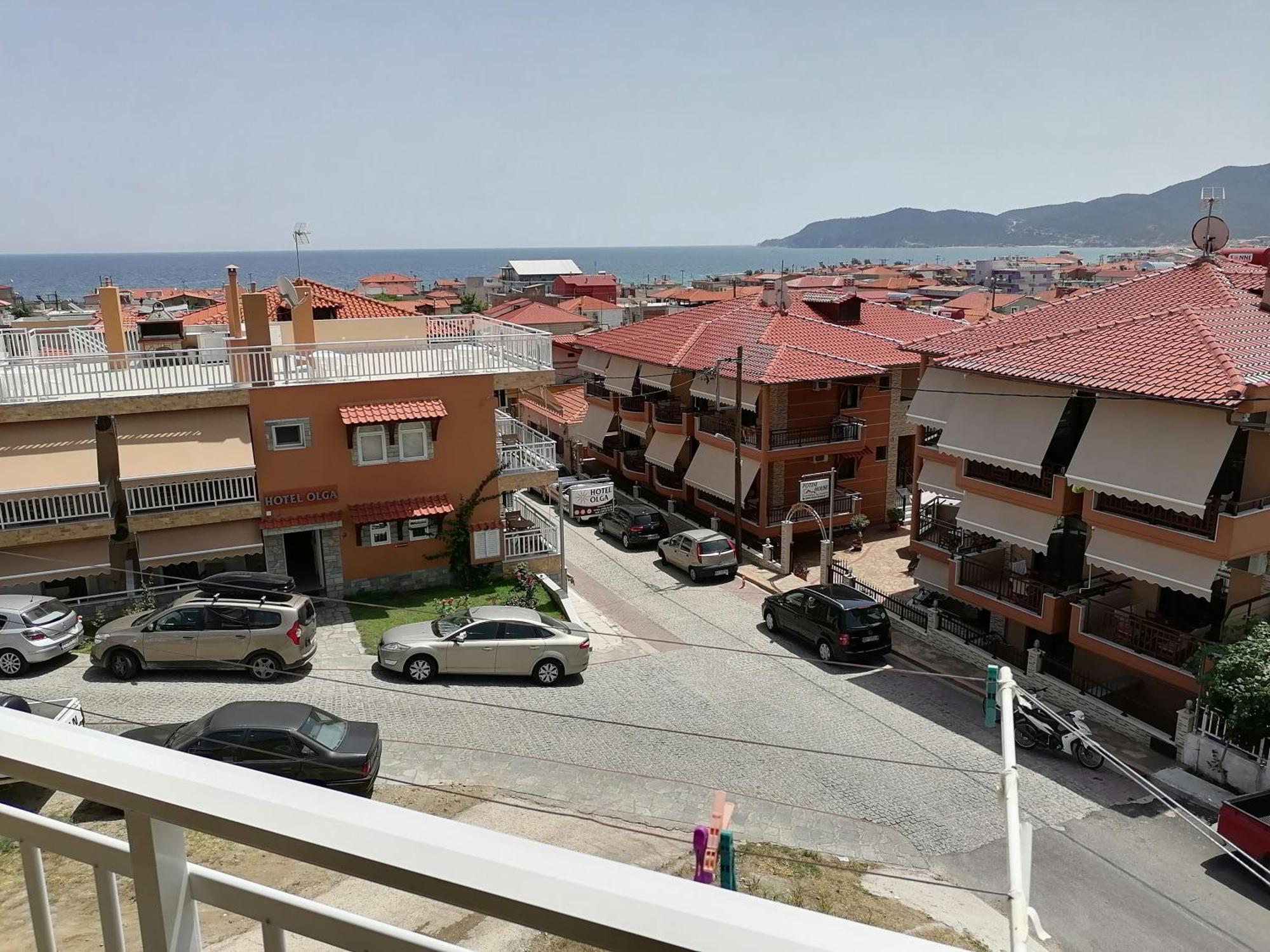 House Lena Apartment Sarti Bilik gambar