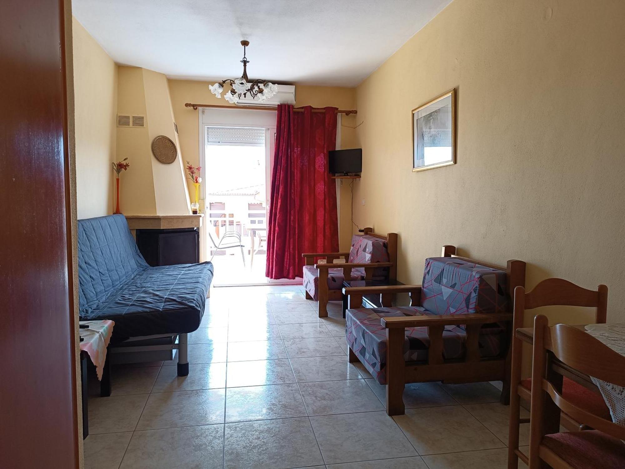 House Lena Apartment Sarti Bilik gambar